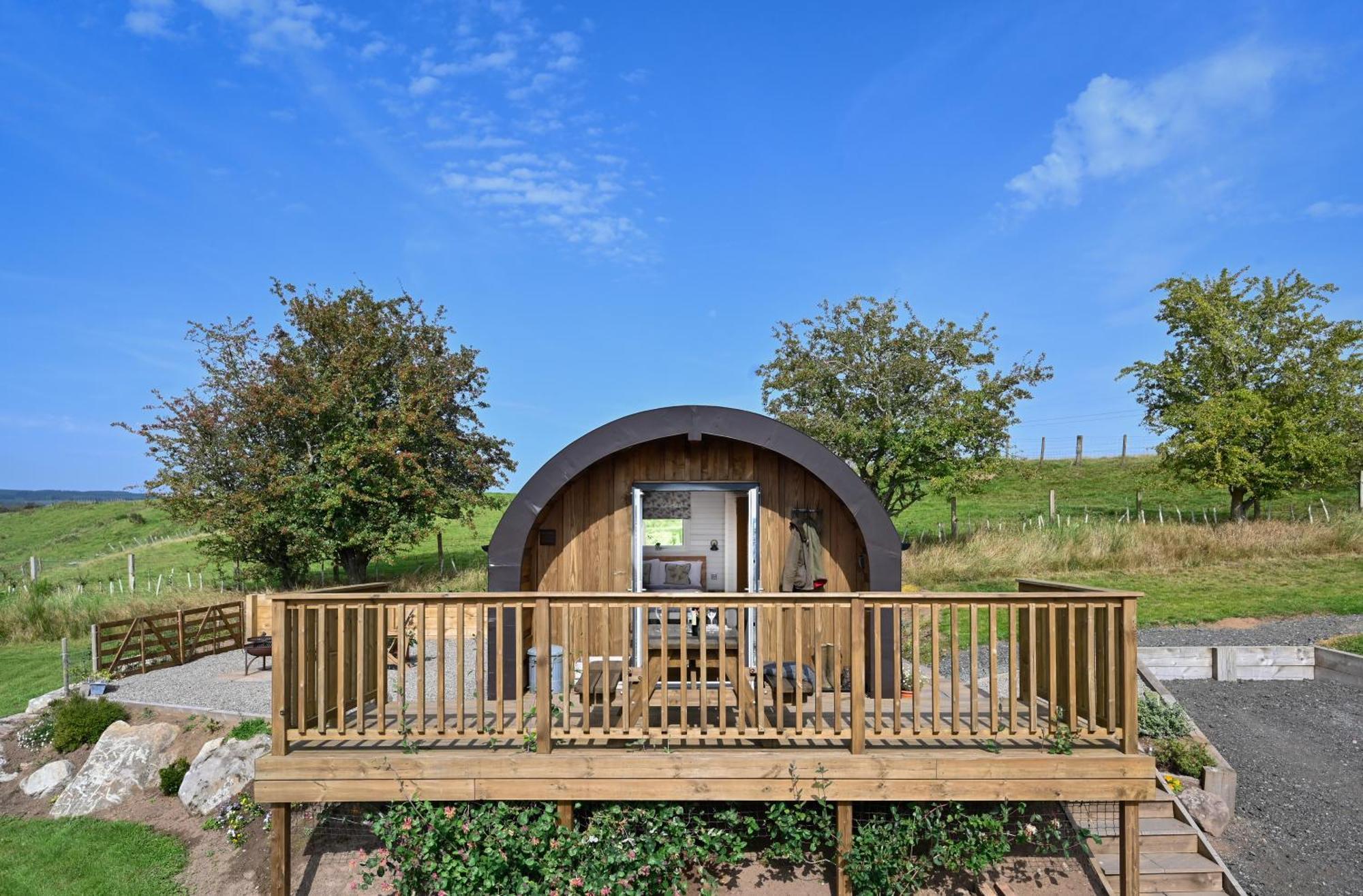 Luxury Glamping Pods - The Heft & The Hirsel Appartement Glasgow Buitenkant foto