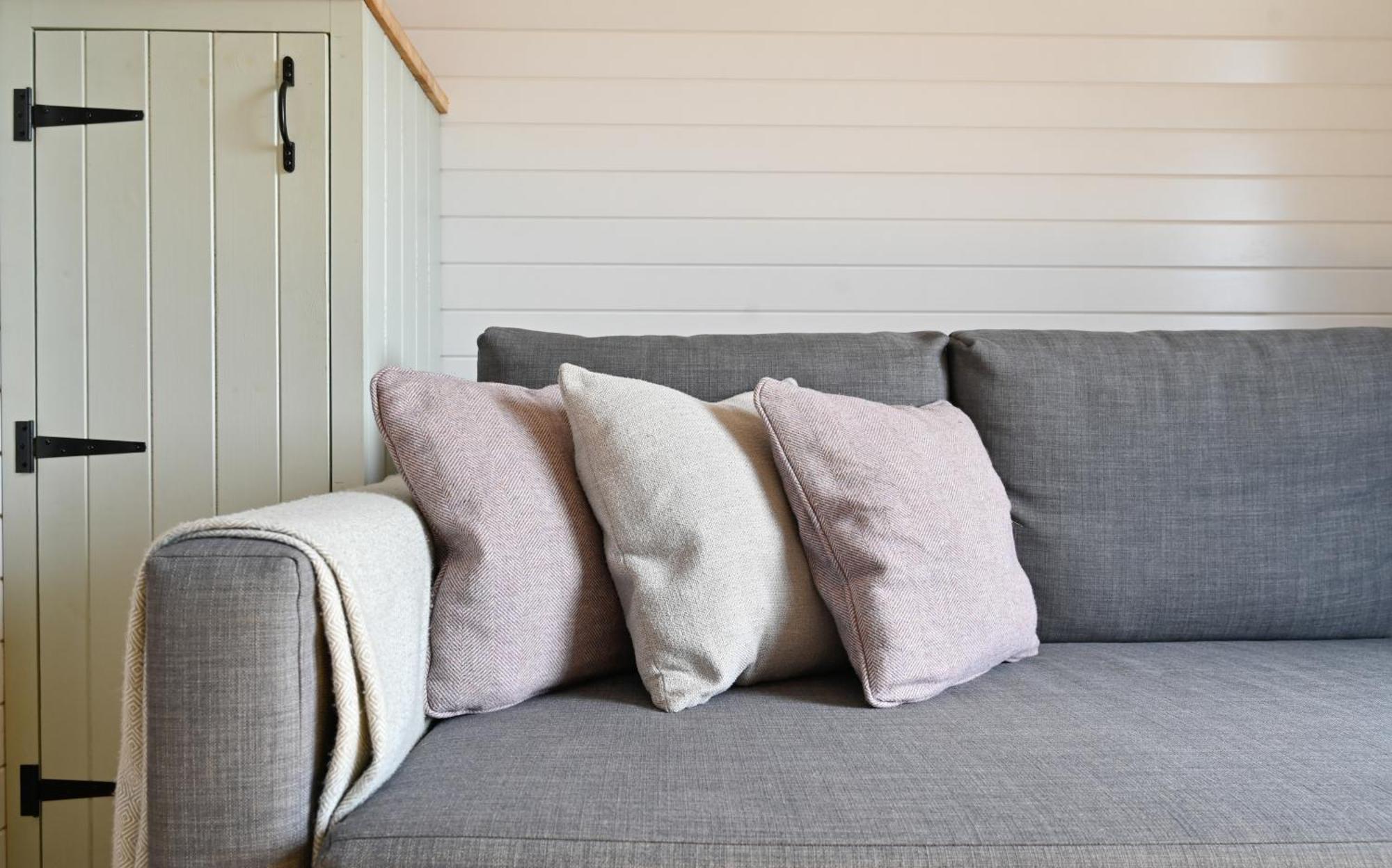 Luxury Glamping Pods - The Heft & The Hirsel Appartement Glasgow Buitenkant foto